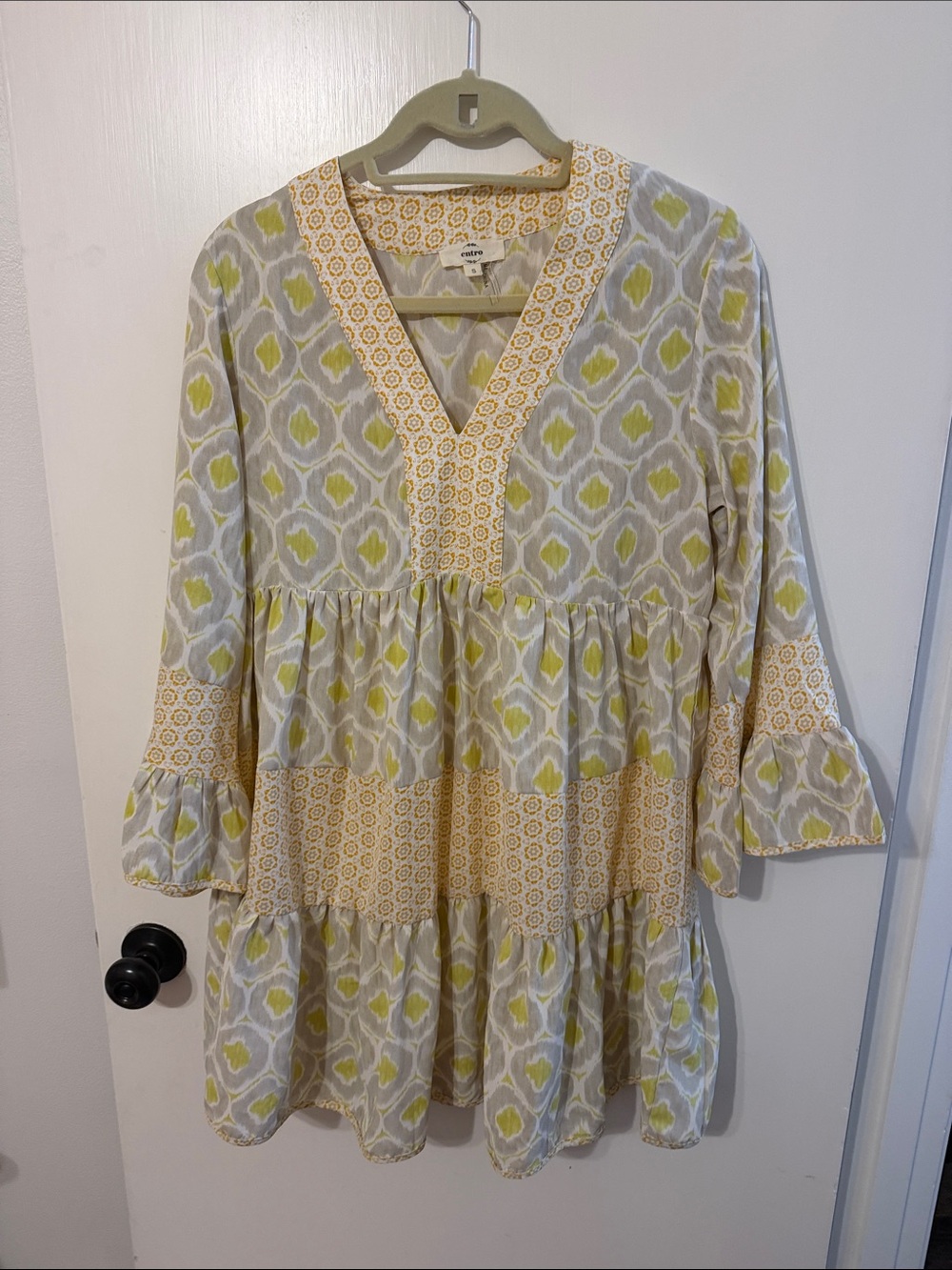 Entro small Yellow Patterned V-Neck Tiered Long Sleeve Dress